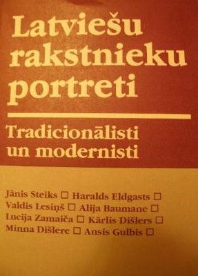 Latviešu rakstnieku portreti