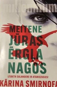 Meitene jūras ērgļa nagos