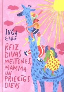 Reiz divas meitenes, mamma un priecīgs Dievs