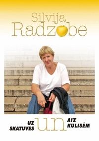 Uz skatuves un aiz kulisēm