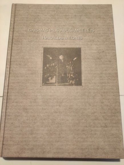 Gaismas pils augšāmcēlējs Haralds Mednis