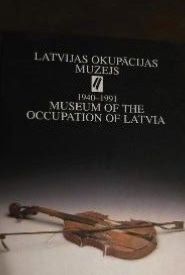 Latvija zem Padomju Savienības un nacionālsociālistiskās Vācijas varas
