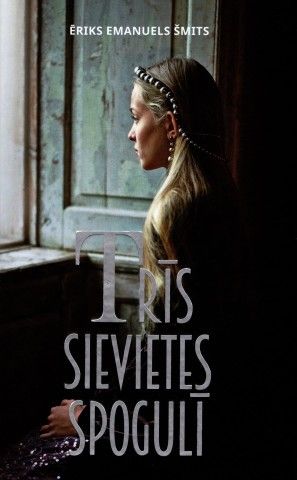 Trīs sievietes spogulī