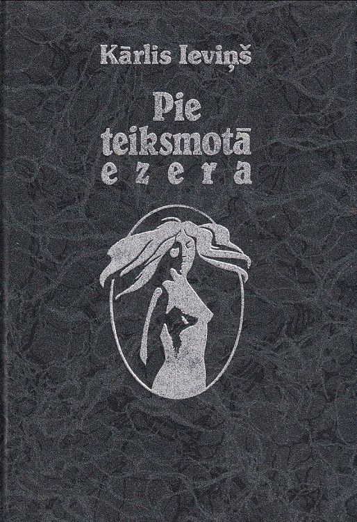 Pie teiksmotā ezera