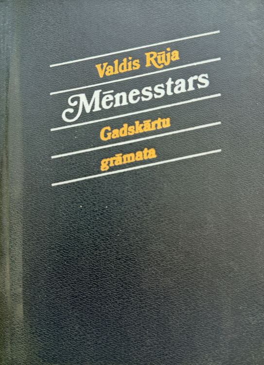 Mēnesstars. Gadskārtu grāmata