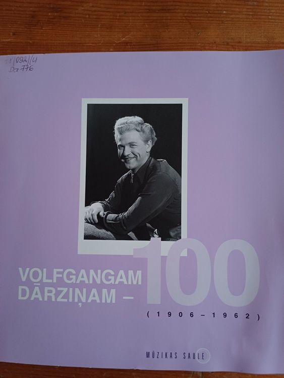 Volfgangam Dārziņam 100