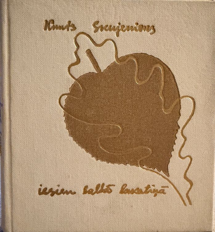 Iesien baltā lakatiņā