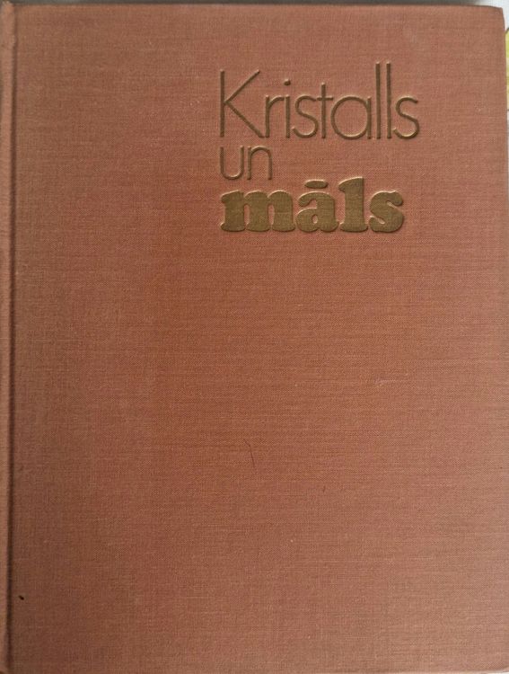 Kristalls un māls