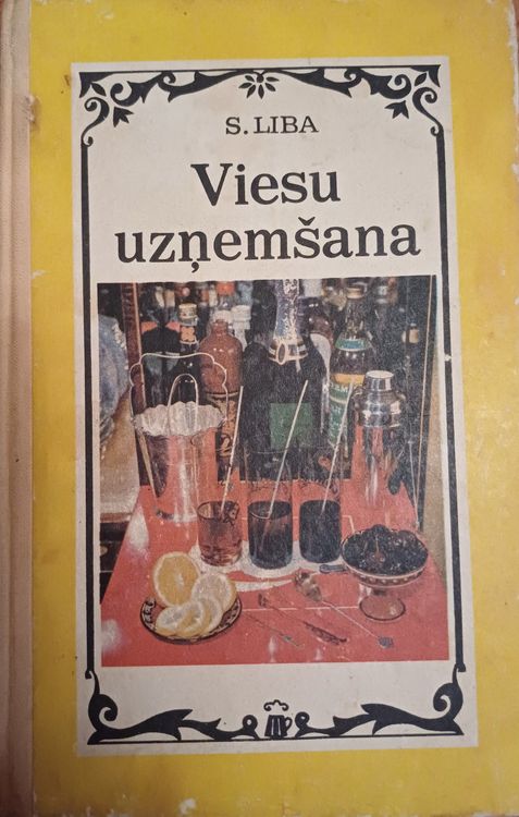 Viesu uzņemšana
