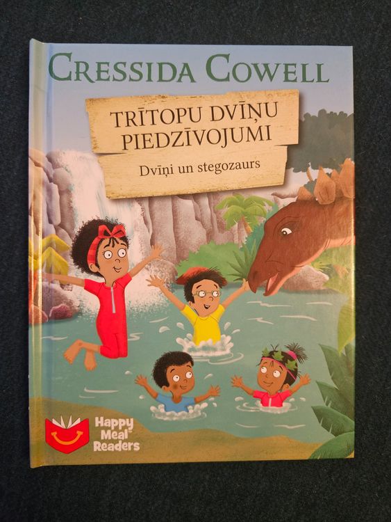 Trītropu dvīņu piedzīvojumi. Dvīņi un stegozaurs