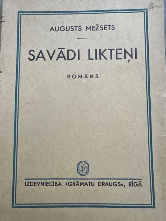Savādi likteņi