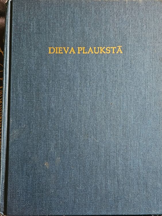 " Dieva plaukstā " Latviešu vecā strēlnieka atmiņas, pārdomas, atziņas. 