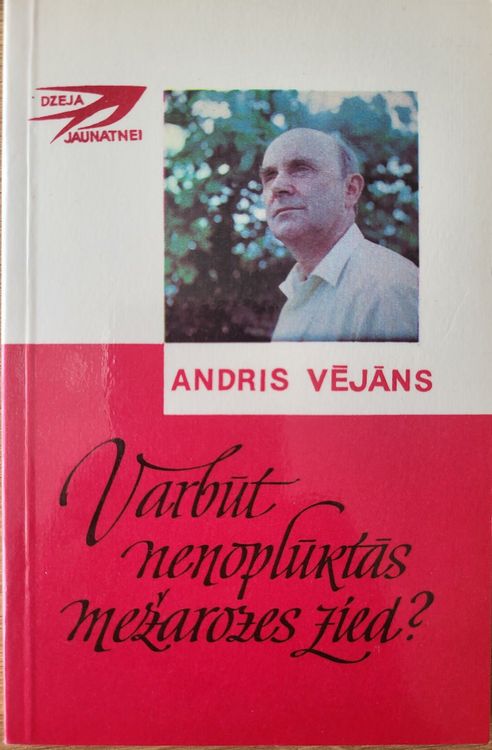 Varbūt nenoplūktās mežarozes zied?