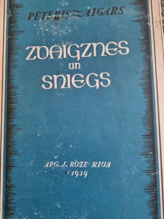 Zvaigznes un sniegs