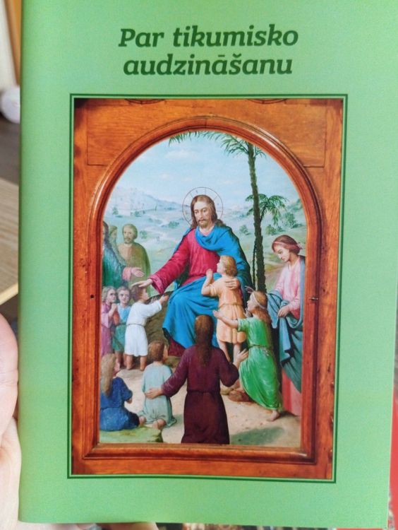 Par tikumisko audzināšanu Par tikumisko audzināšanu