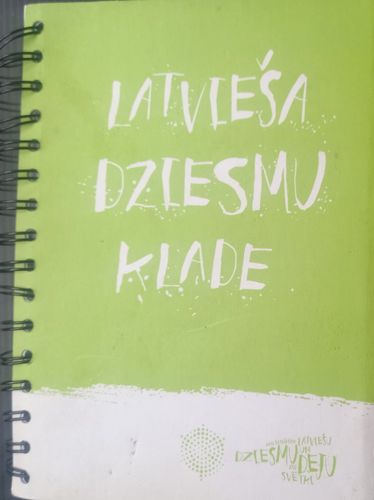 Latvieša dziesmu klade