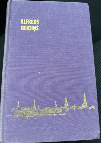 Tāls ir ceļš uz dzimteni