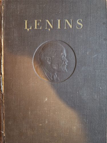 V.I.Ļeņins: Darbu izlase divos sējums: I sējums