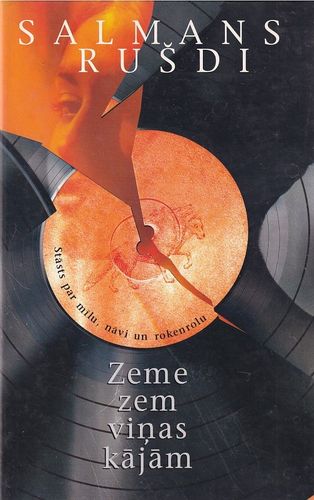 Zeme zem viņas kājām