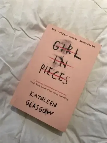 Girl in pieces