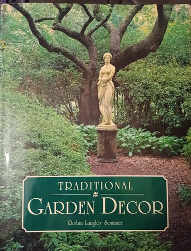 Traditional Garden Decor