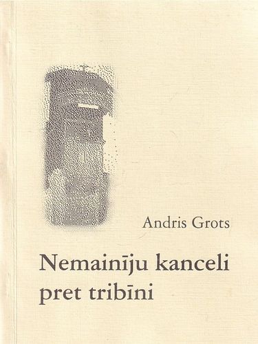 Nemainīju kanceli pret tribīni