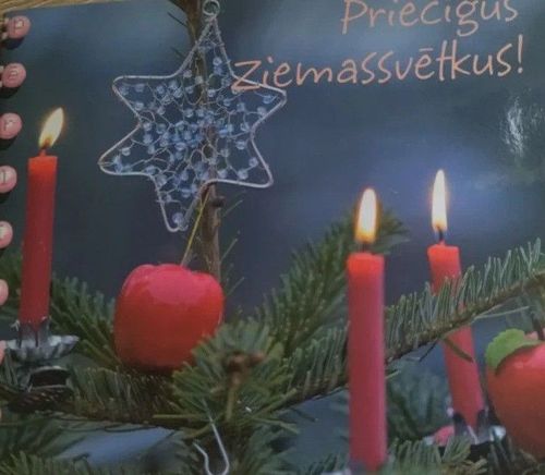 Priecīgus Ziemassvētkus!