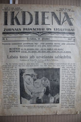 Ikdiena.  1927g. Nr. 4