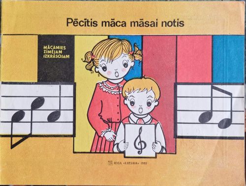 Pēcītis māca māsai notis