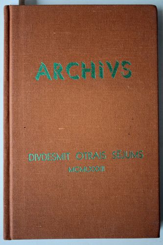 Archivs Divdesmit  otrais  sējums.