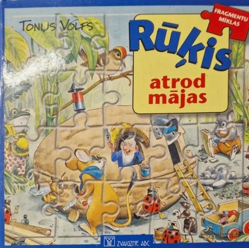 Rūķis atrod mājas