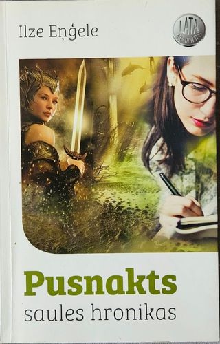Pusnakts saules hronikas