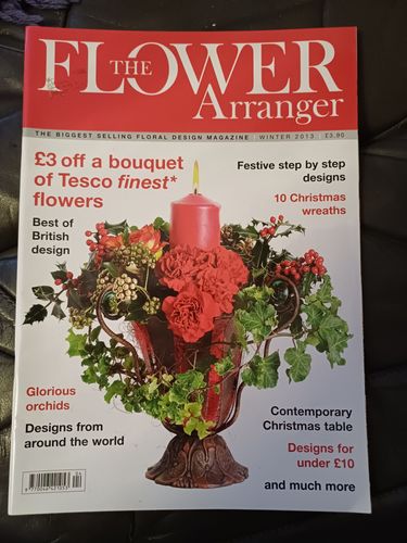 THE FLOWER ARRANGER / 2013.G