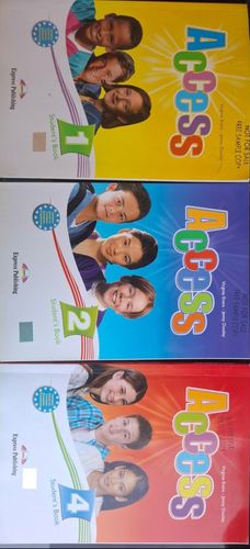 Trīs Access grāmatas: 1., 2. un trešā Student's Book daļa 