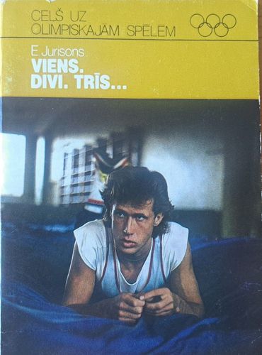 Viens. Divi. Trīs