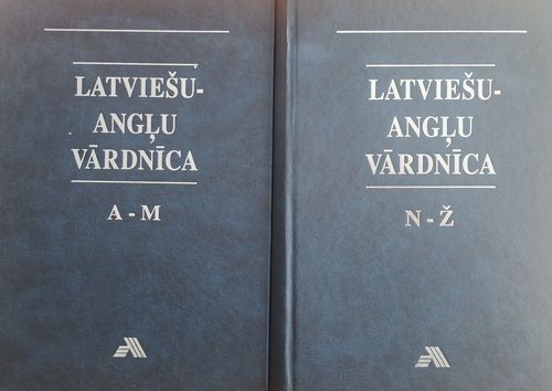 Latviešu-angļu vārdnīca