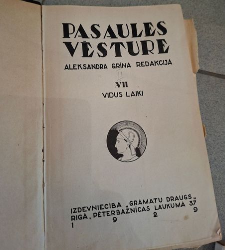 Pasaules vesture. Viduslaiki 7. daļa 